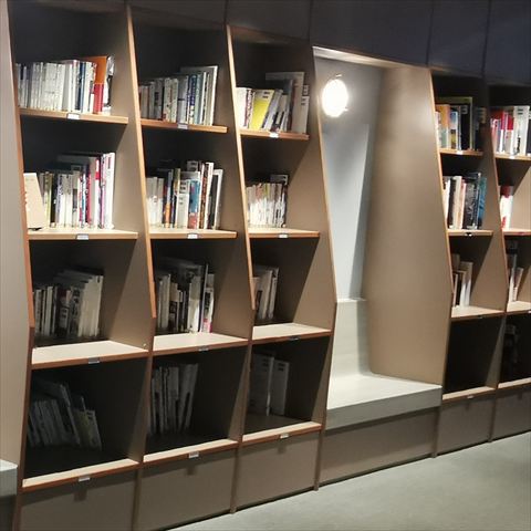 日本一高いところにある図書館