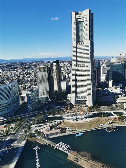横浜ランドマークタワー